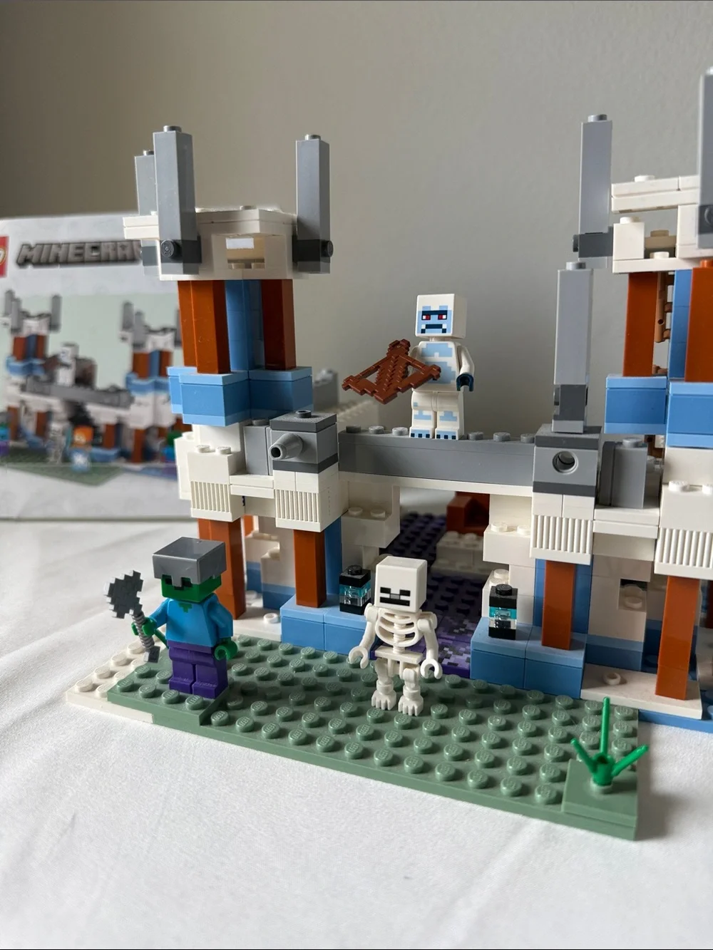 LEGO Minecraft Ice Castle Set 21186 with Instruction Booklet